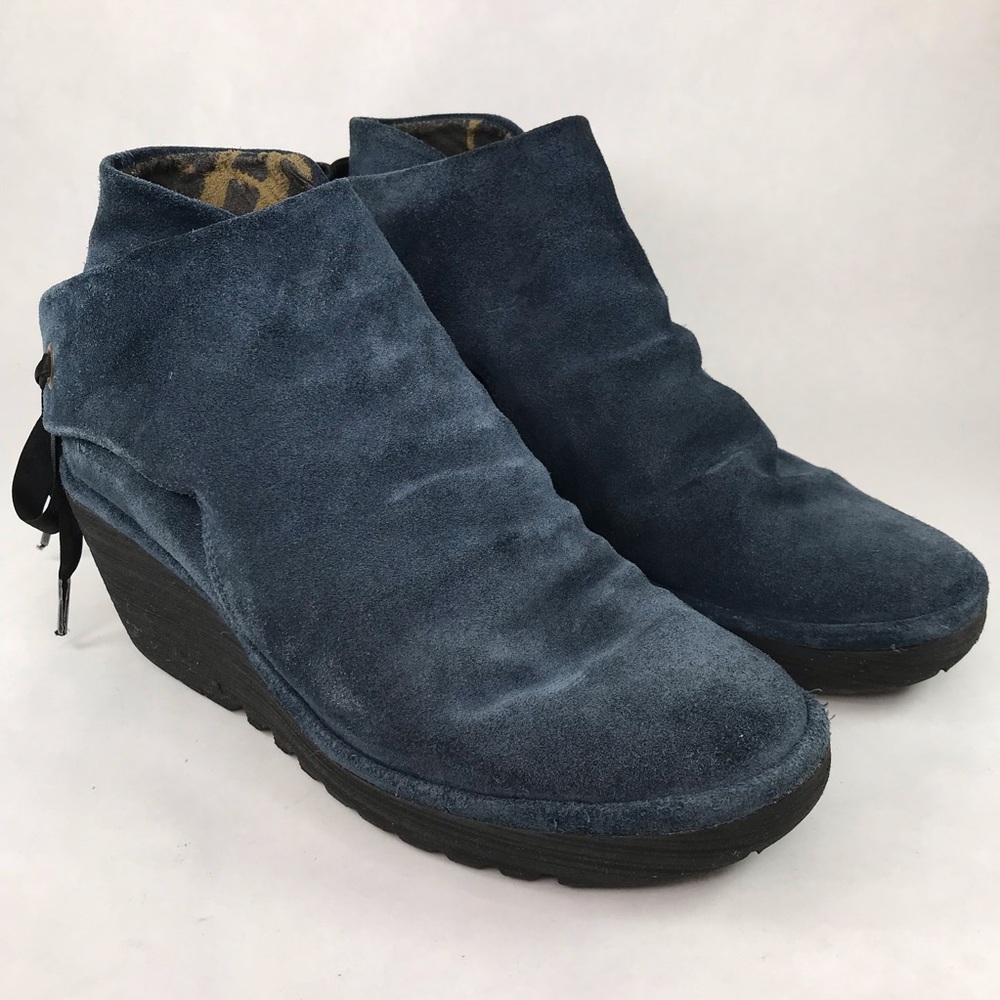 Fly London Women's 39 US 8 - 8.5 M Yip Blue Suede Wedge Ankle Bootie Tie Heel